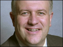 英国高等教育事务官员拉梅尔