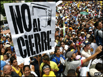 Protesto contra a retirada da concessão da RCTV
