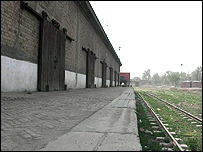 انبار کالاها در پیشاور