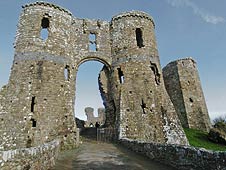 Llawhaden castle Llawhaden castle