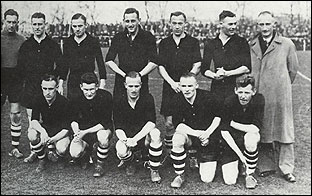 As manager of the pre-war PSV team. 