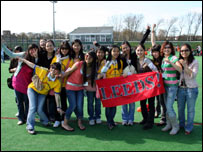 Cổ động viên hào hứng 