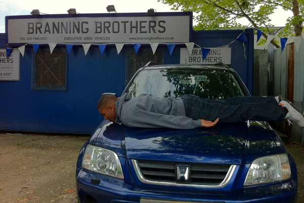 E20 Series 3 Character Donnie Planking in Albert Square
