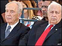 Šimon Perez a Ariel Šaron