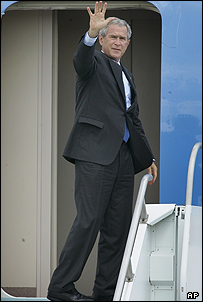 جورج بوش، رئیس جمهور آمریکا 