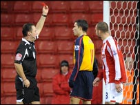 范佩西红牌罚下