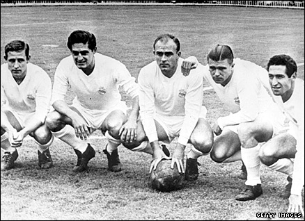 Real Madrid legends Raymond Kopa, Hector Rial, Alfredo di Stefano, Ferenc Puskas and Francisco Gento