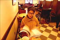 ساقی قهرمان 