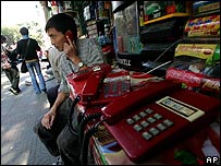 Na China há mais usuários de telefonia celular do que telefonia fixa