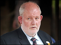 Britský ministr vnitra Charles Clarke