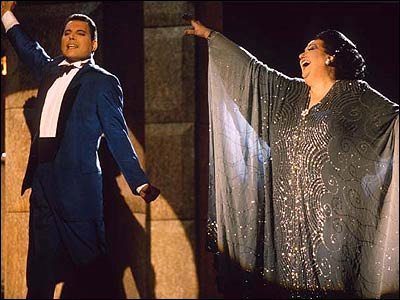 Freddie Mercury & Monserrat Caballe. Ibiza Festival, Spain 1987. (© Richard Young)