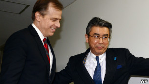 戴维斯和杉山晋辅