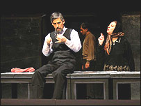 صحنه ای از نمايش