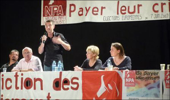 Olivier Besancenot addressing rally