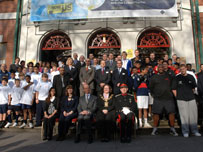 Recreating the original 1929 photo