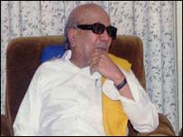 डीएमके प्रमुख करुणानिधि