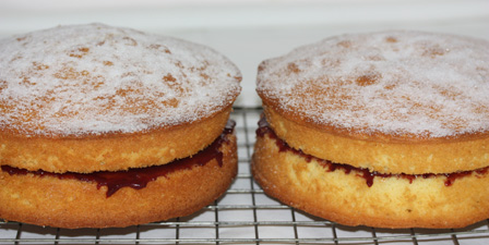 The finshed cakes side-by-side.