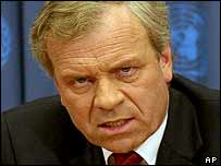 Generální tajemník NATO Jaap de Hoop Scheffer