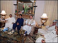 Asıf Zerdari,Bilawal Butto ve Nawaz Şerif