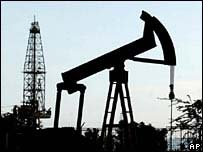 Нафтовидобування