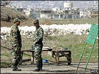 بشر الاسد نے پہلی مرتبہ لبنان سے شام کی فوجوں کے انخلاء کا اشارہ دیا ہے