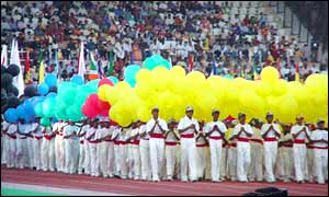 बच्चों ने की मार्च पास्ट