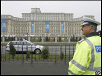 کاخ پارلمان در بخارست