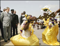 Lula chega à Nigéria em 2005