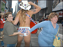 Nahý kovboj na Times Square