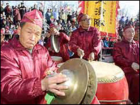 Banda tradicional em festival pelo ano lunar chinês