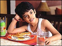 فلم کا ہیرو آٹھ سالہ بچہ درشیل سفاری ہے