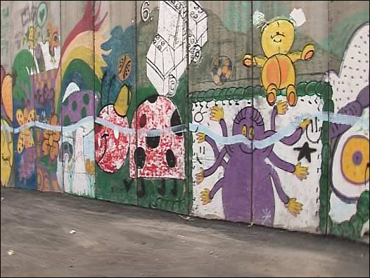 Grafiti sobre el muro israelí en Belén