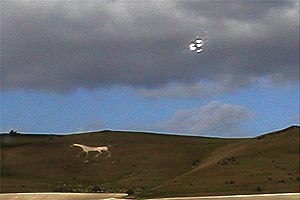 UFO picture courtesy of Matthew Williams at truthseekers@ntlworld.com