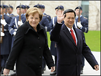Thủ tướng Đức Angela Merkel và Thủ tướng Việt Nam Nguyễn Tấn Dũng
