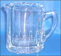 پياله دسته داری شيشه يی 