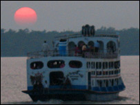 Barco em Bangladeseh