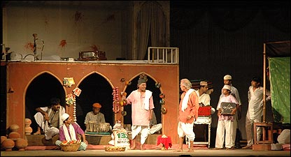 नाटक 'आगरा बाज़ार'