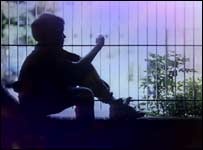 Imagem de silhueta de criança