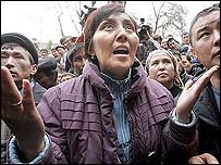 Kırgızistan'daki protestocular