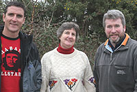 Bethan Wyn Jones gyda Iolo Williams a Gerallt Pennant