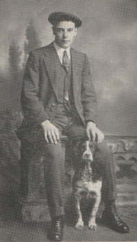 Cyril Gwynn yn 1928 o lyfr Gower Yarns