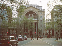 Sídlo Zahraničného vysielania BBC