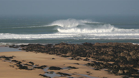 Surf at Freshwater West 