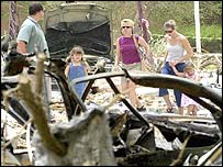 Escombros de ataque em Riad