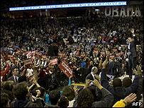 Barack Obama durante comício na região de Washington