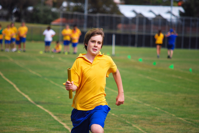 relay race @ Greg Pollock - Fotolia.com