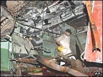 Saldırıya hedef olan bir tren