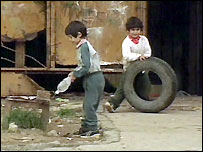 پناہ گزیں بچے