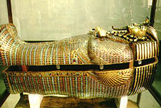 Tutankhamun death mask in Cairo Museum