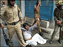 کشمیر میں پرشدد مظاہرے 